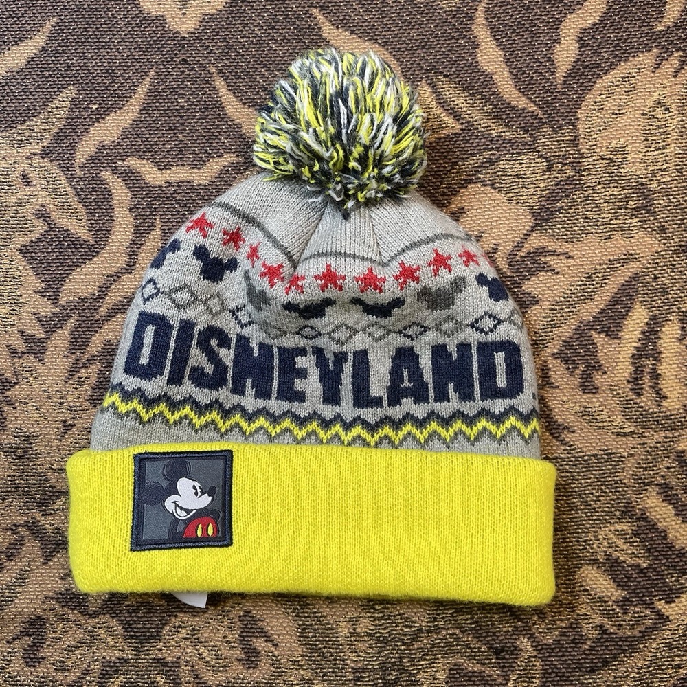 Disney Parks Disneyland Paris Mickey Mouse Fair Isle Knit Pom Beanie Hat